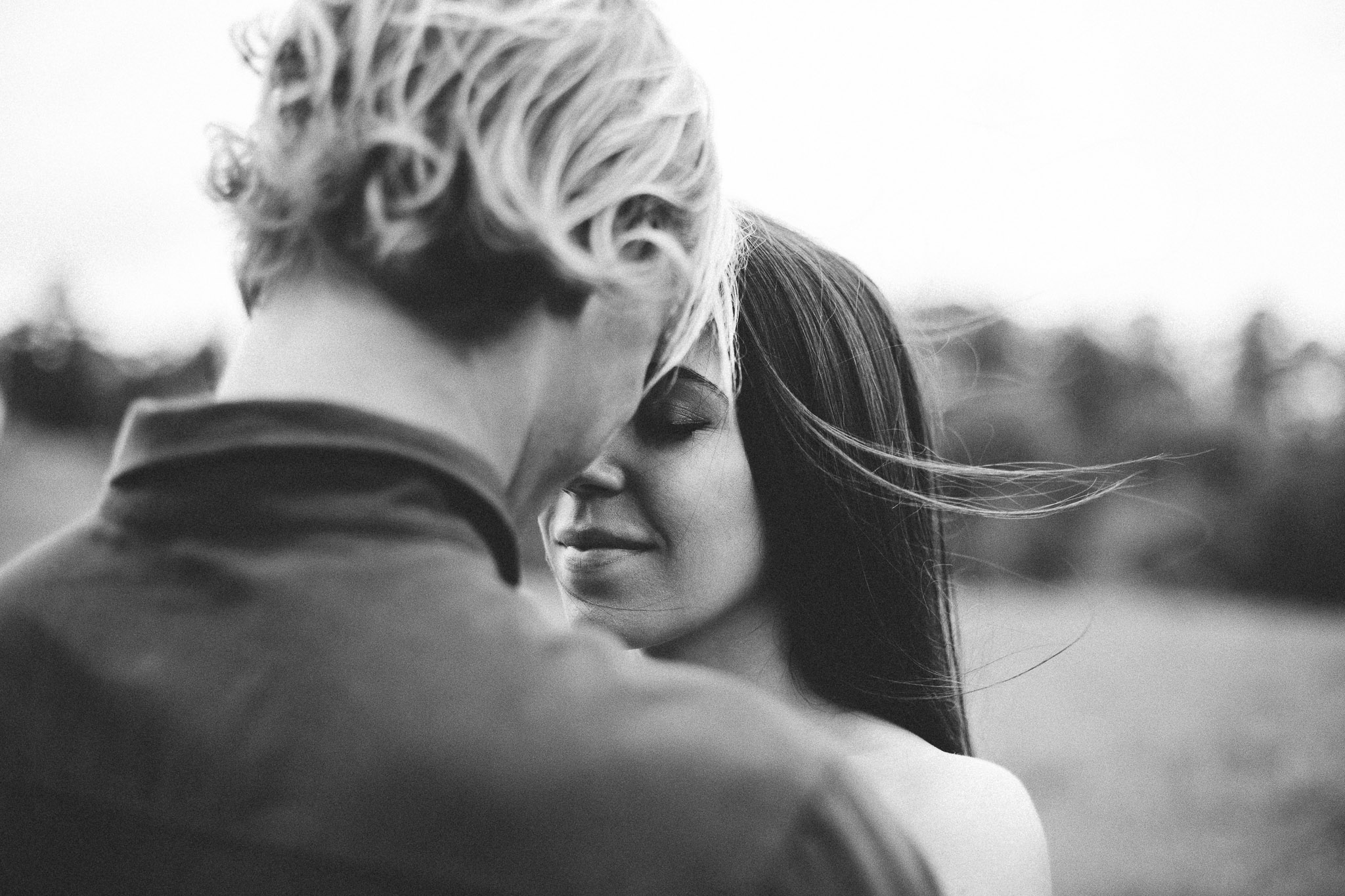 couple photo session wind in hair