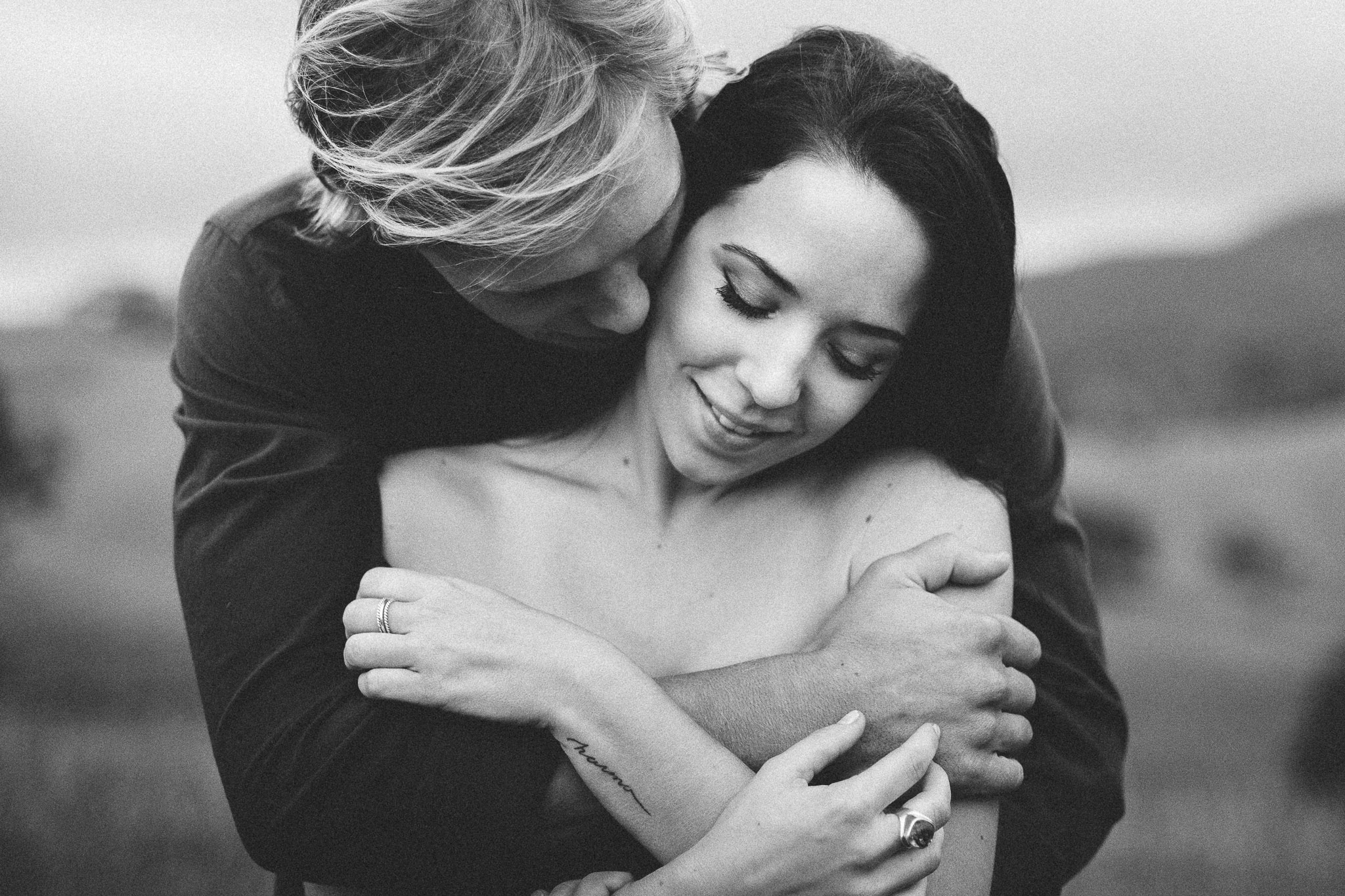 together hugging couple photoshoot