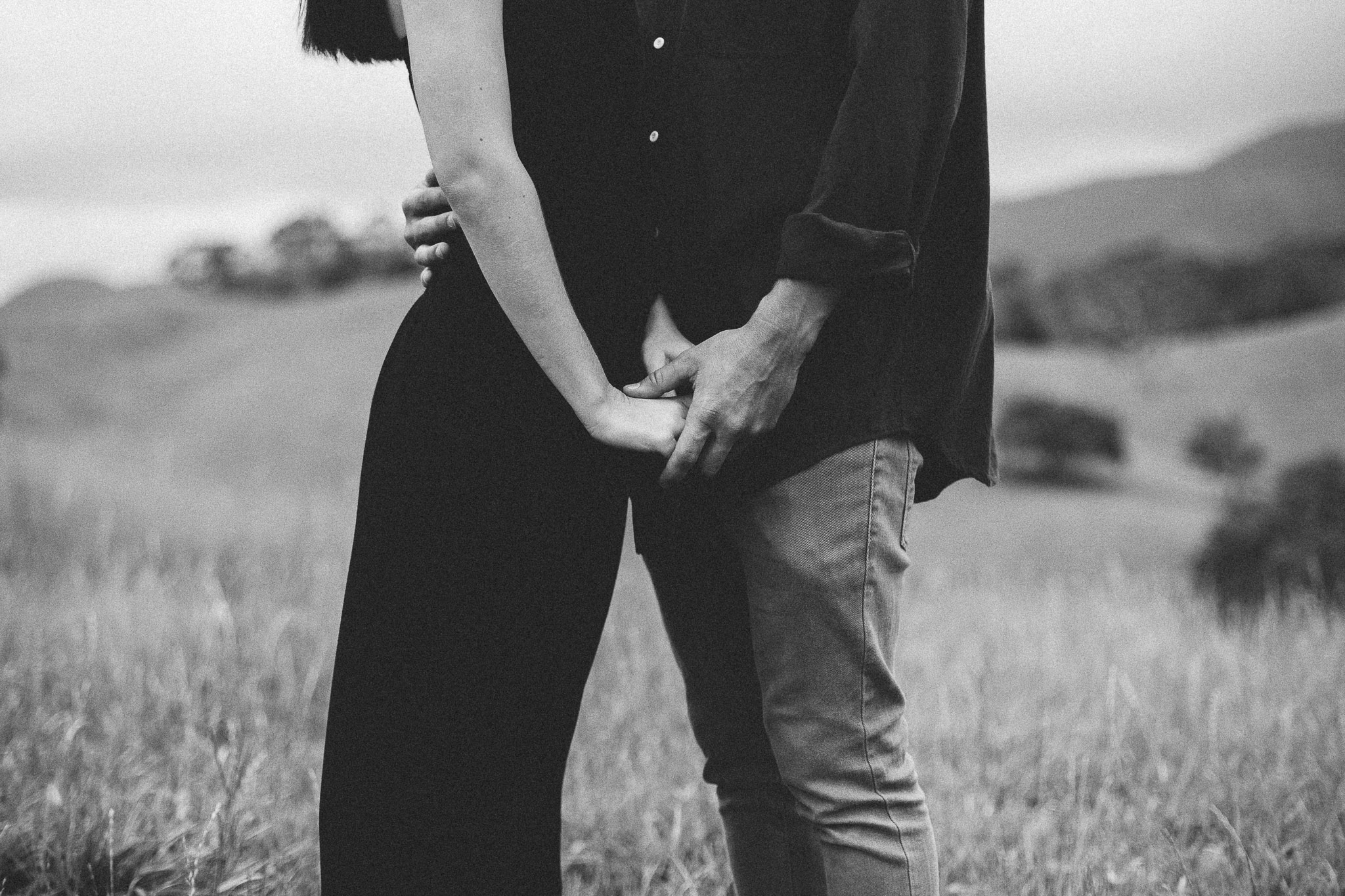 hands couple photo in Murwillumbah