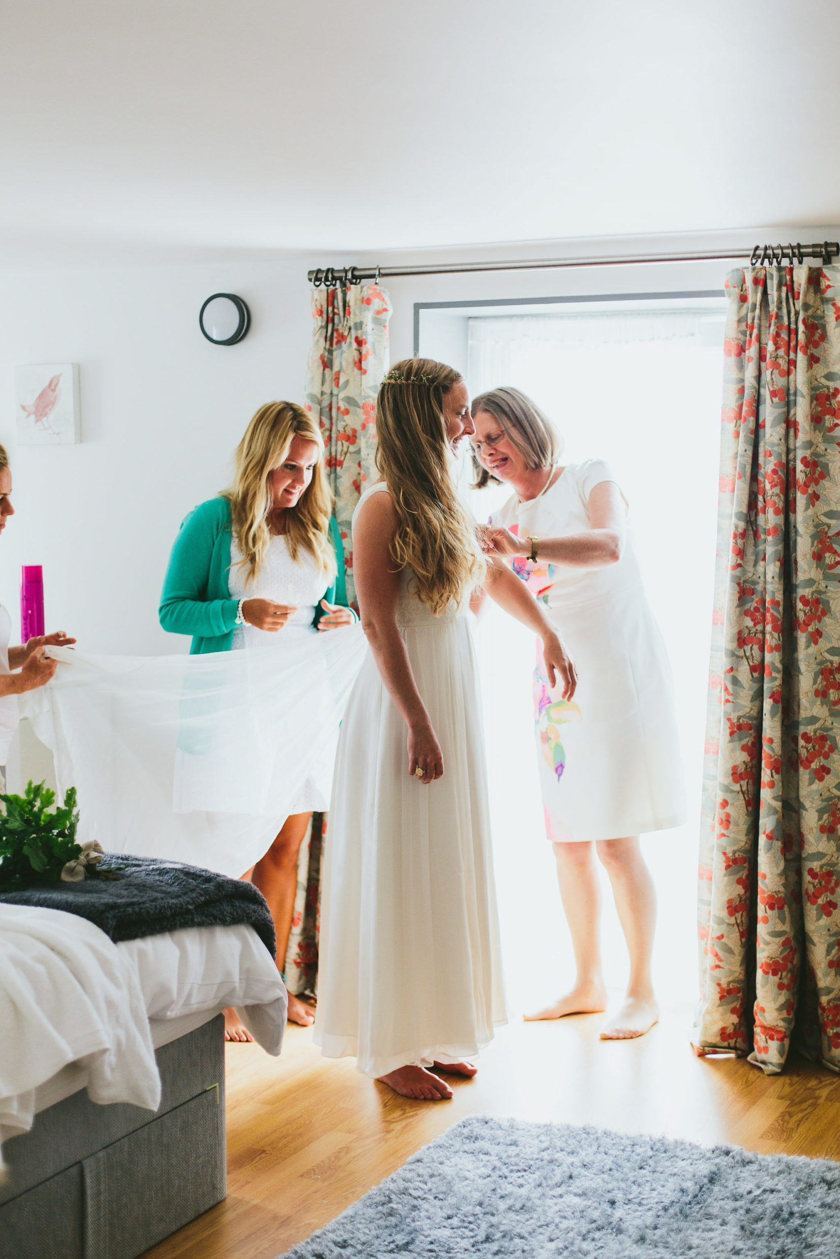 bride getting ready wedding in England