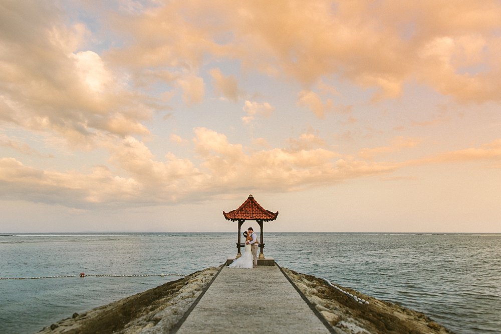 2015 summary of a destination wedding photographer amazing sunset wedding in Bali
