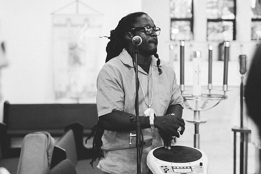 Bahamian wedding musician