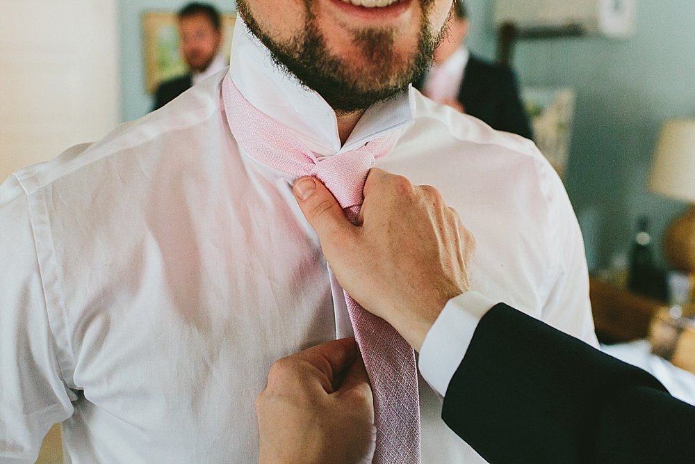 Bahamian groom tie