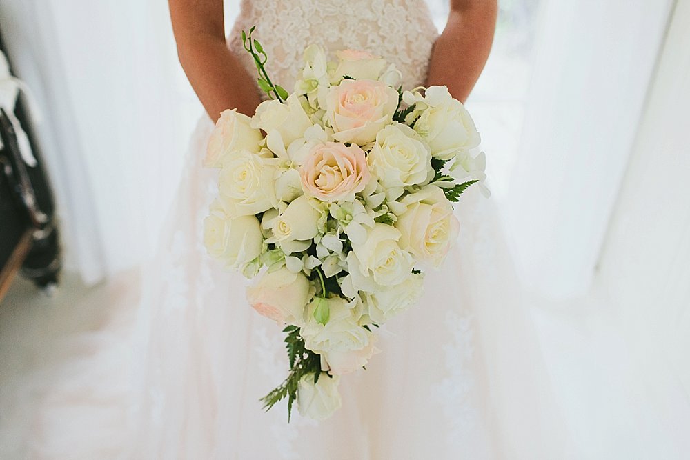 Bahamian bride portrait photo bouquet