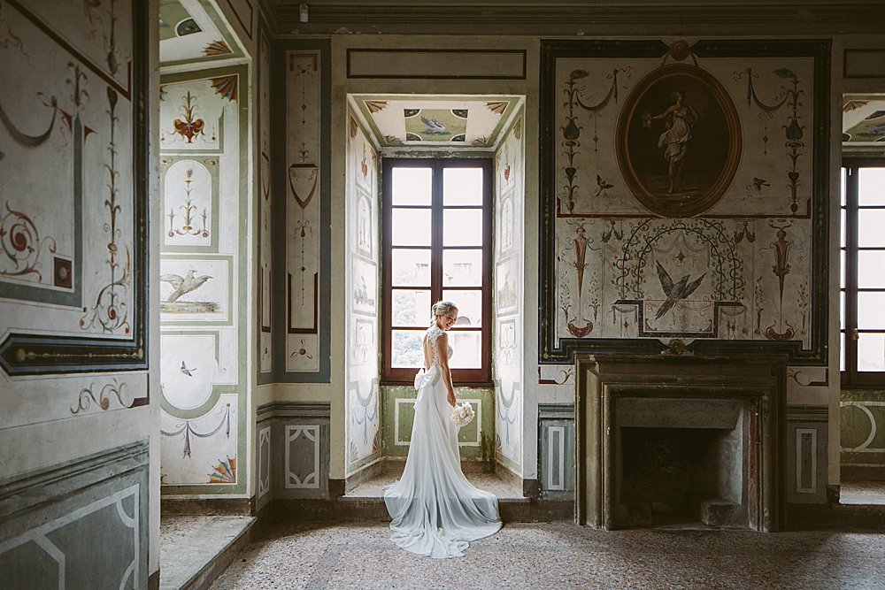 Rome wedding stunning bride photo session