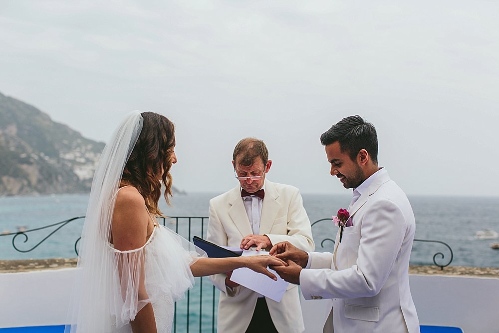 Positano wedding ceremony exchange of the rings