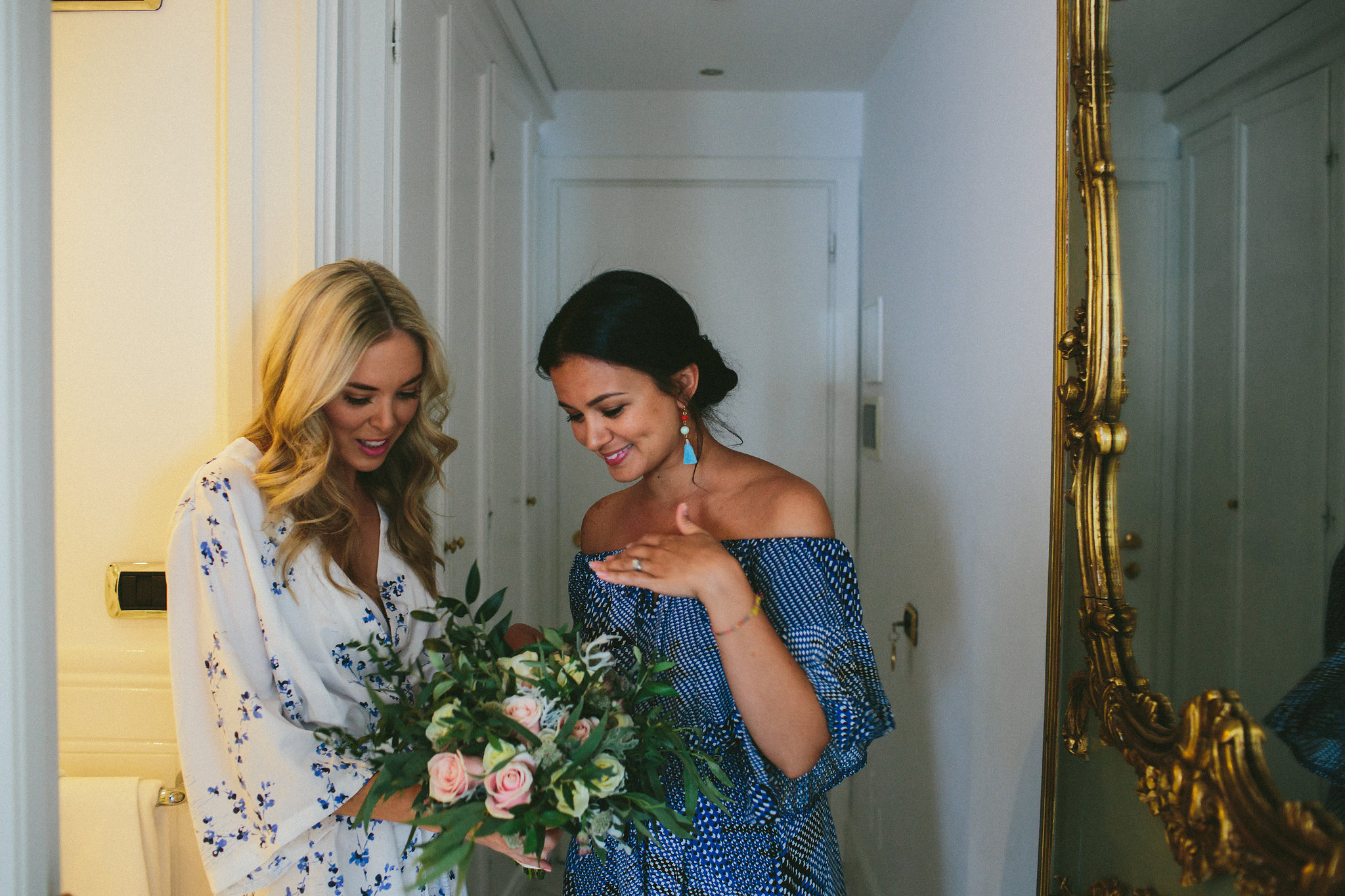 wedding bouquets and wedding flowers