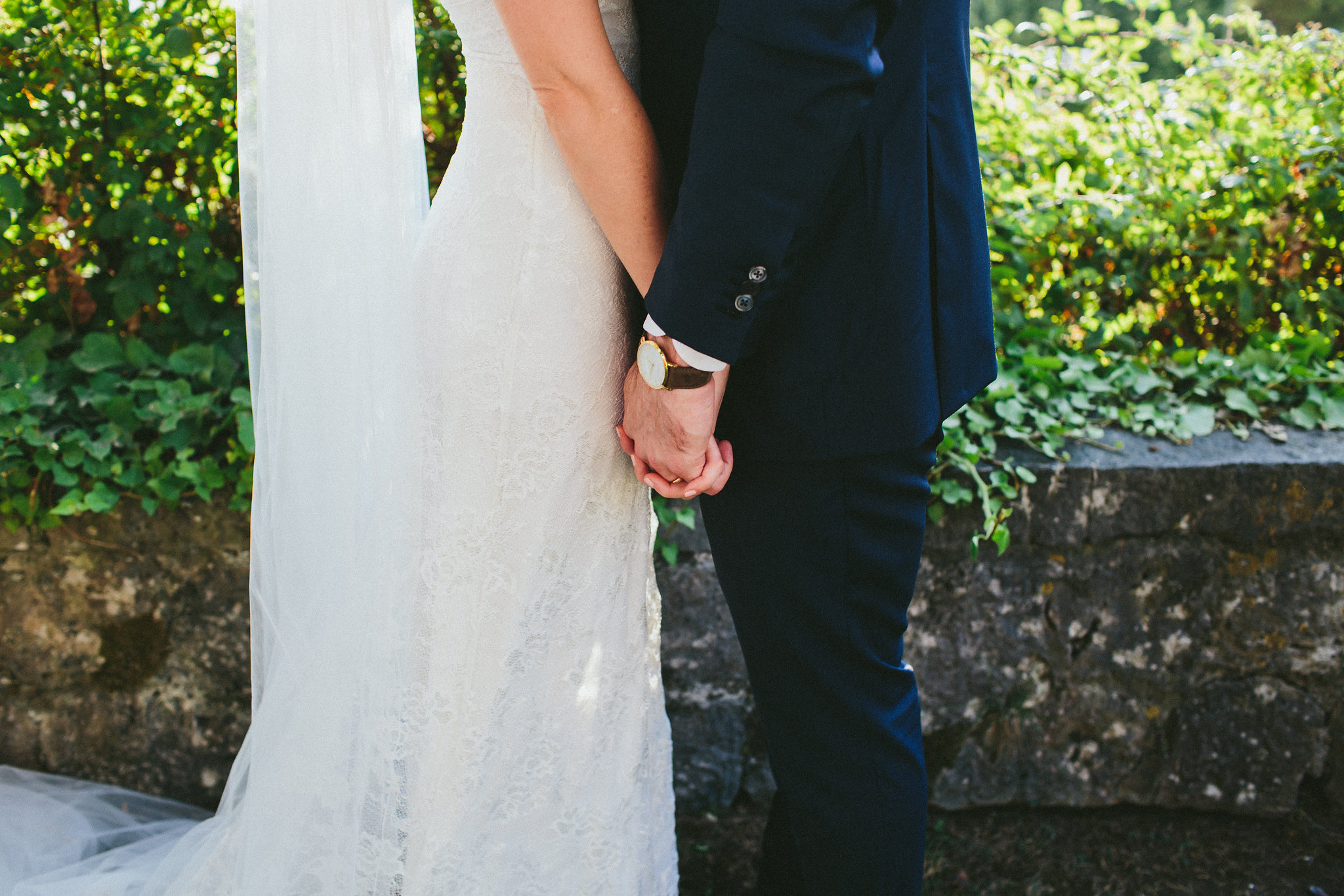 Bride and groom holding hands Ravello wedding