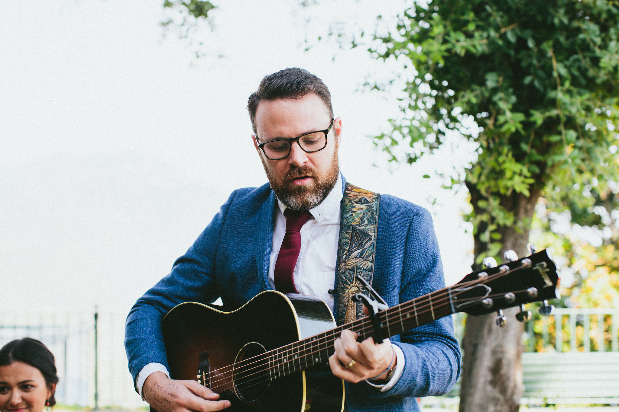 Musician guitar Ravello garden wedding 