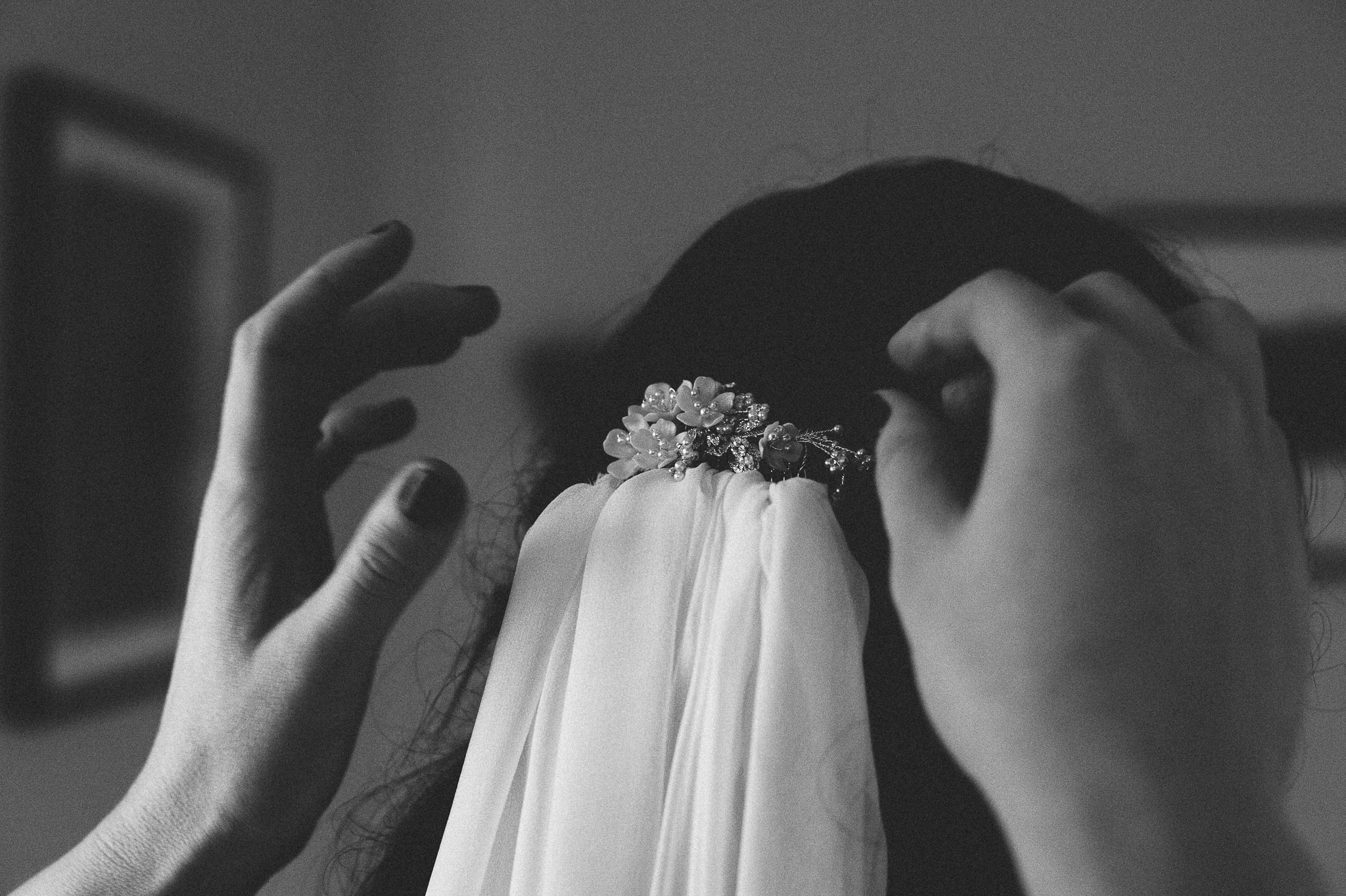 Sunshine Coast Australia Wedding veil and jewellery 