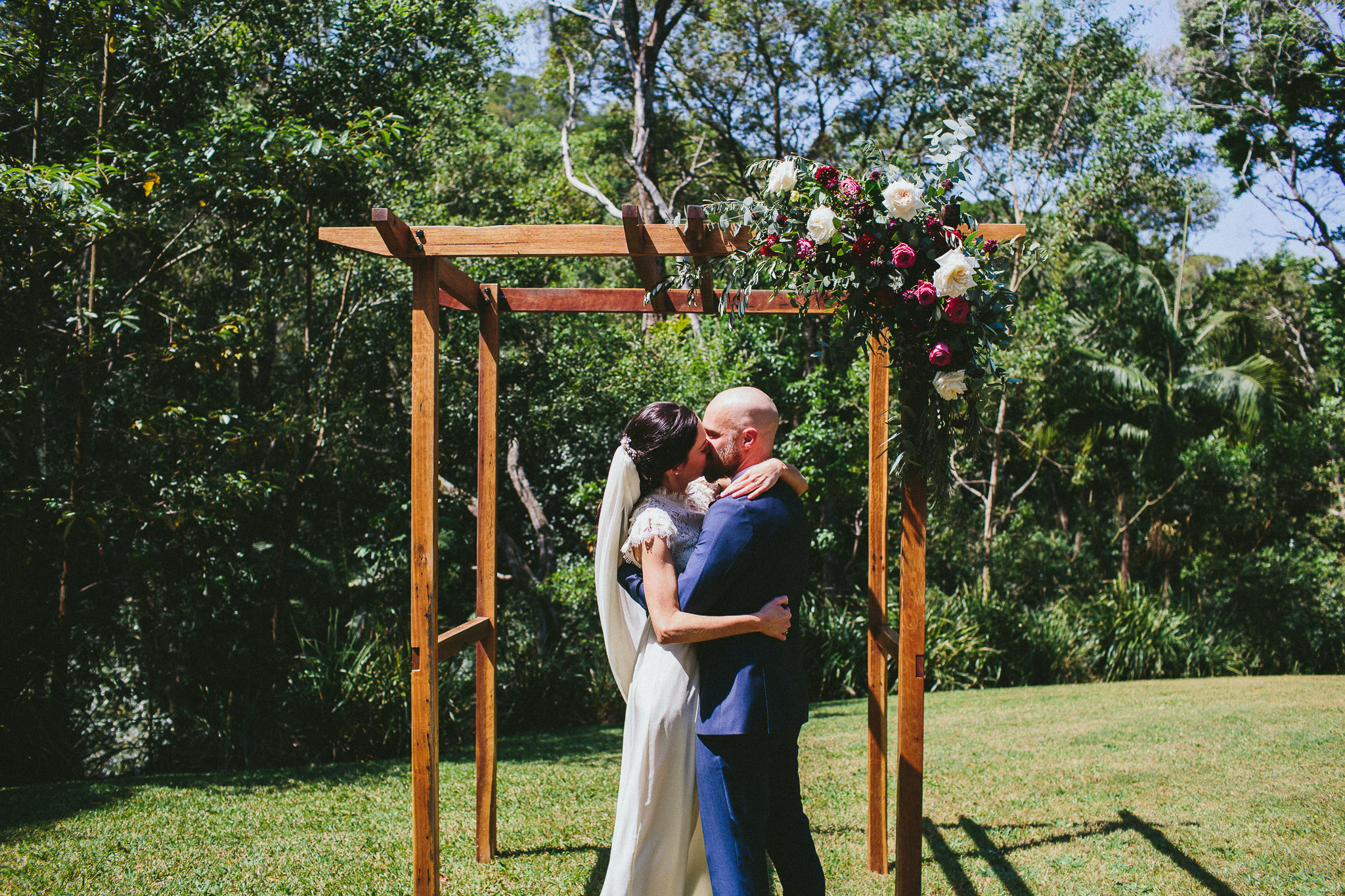 Sunshine Coast Australia Wedding ceremony kiss