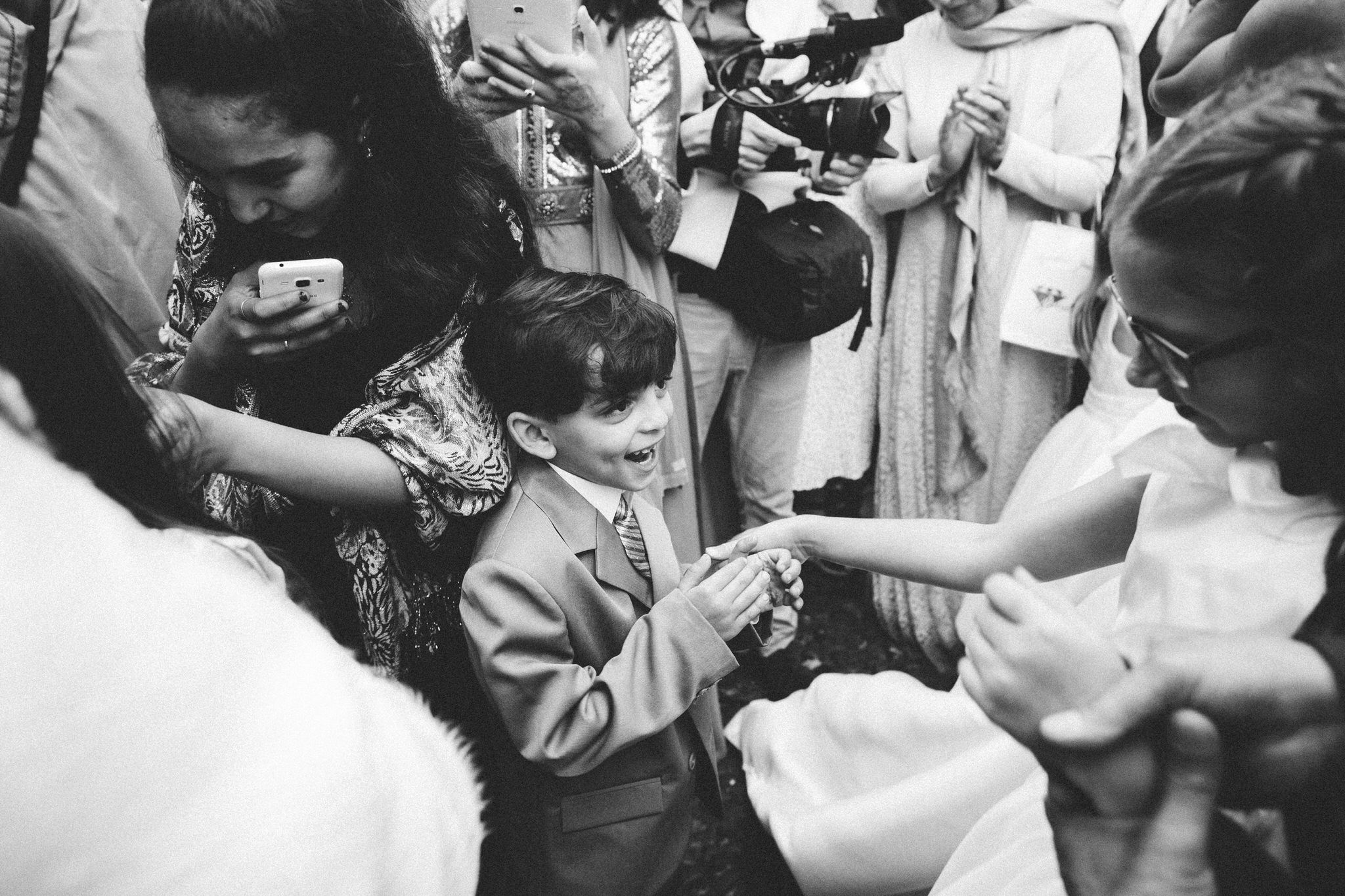 kids at a Moroccan wedding 