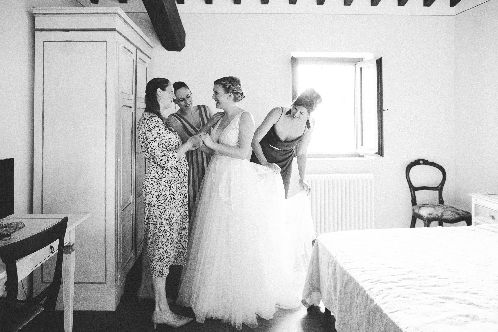 Perugia Italy wedding dress and bridesmaids