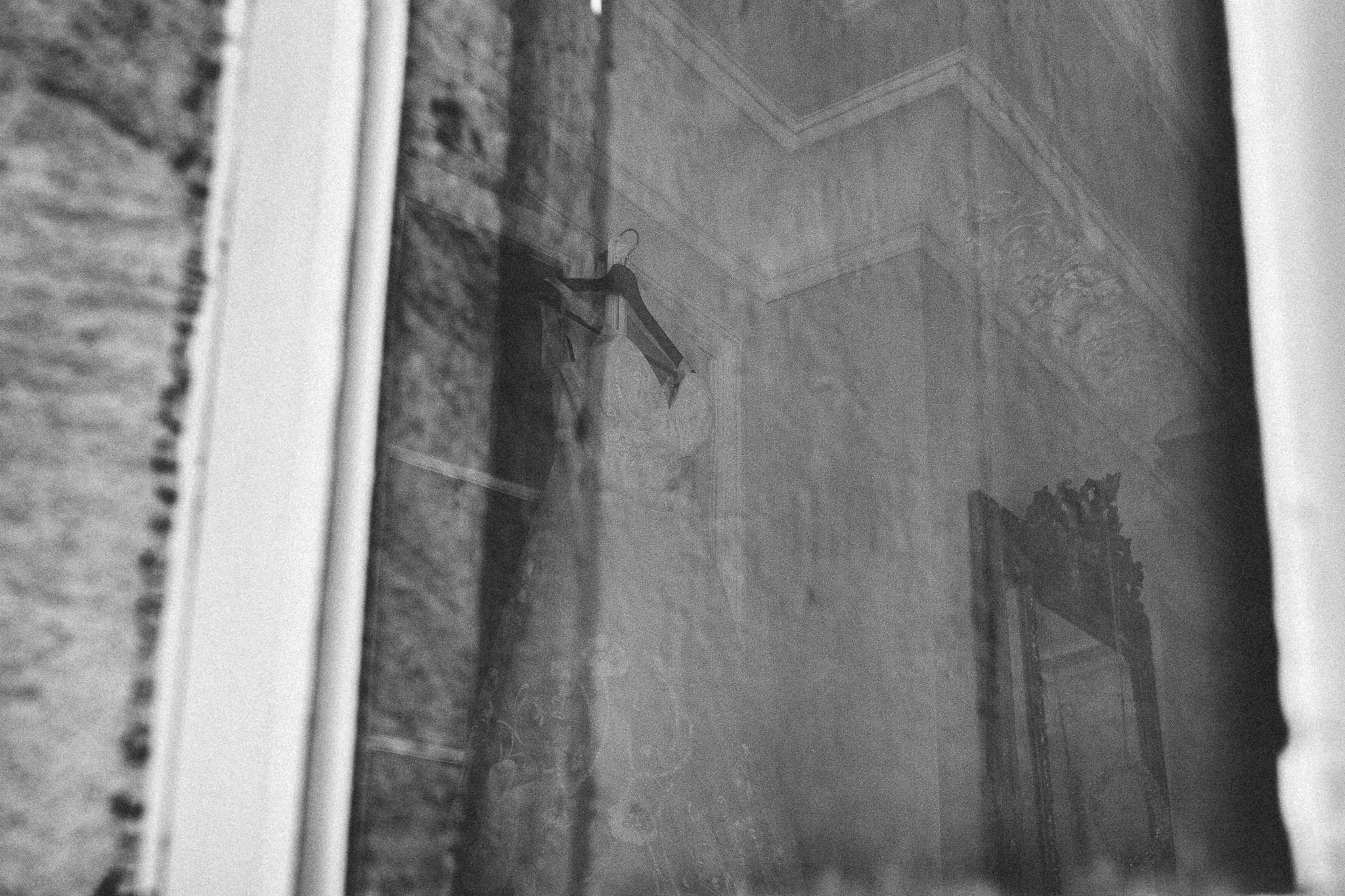 American destination wedding in France dress