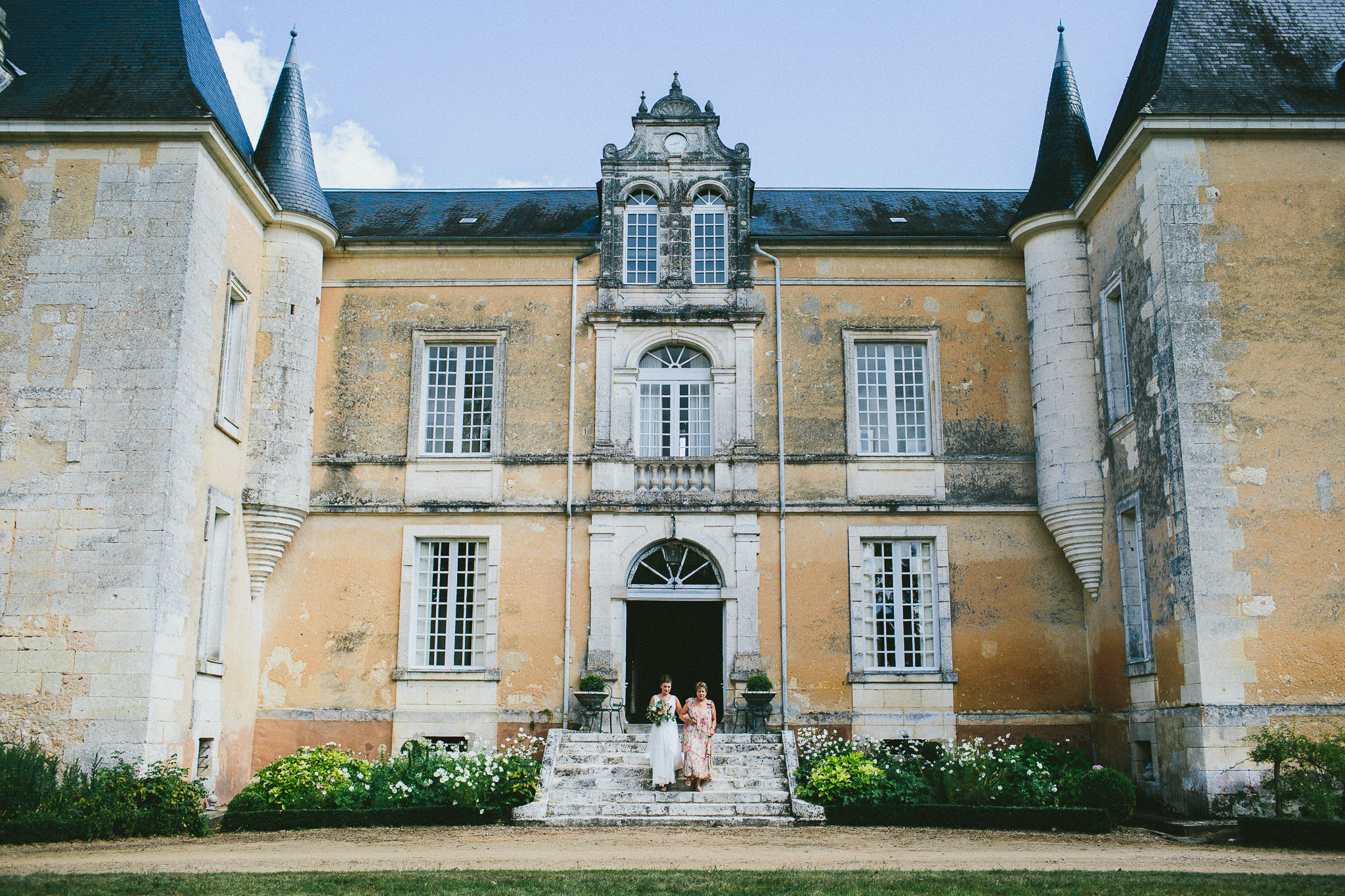 French British wedding here comes the bride