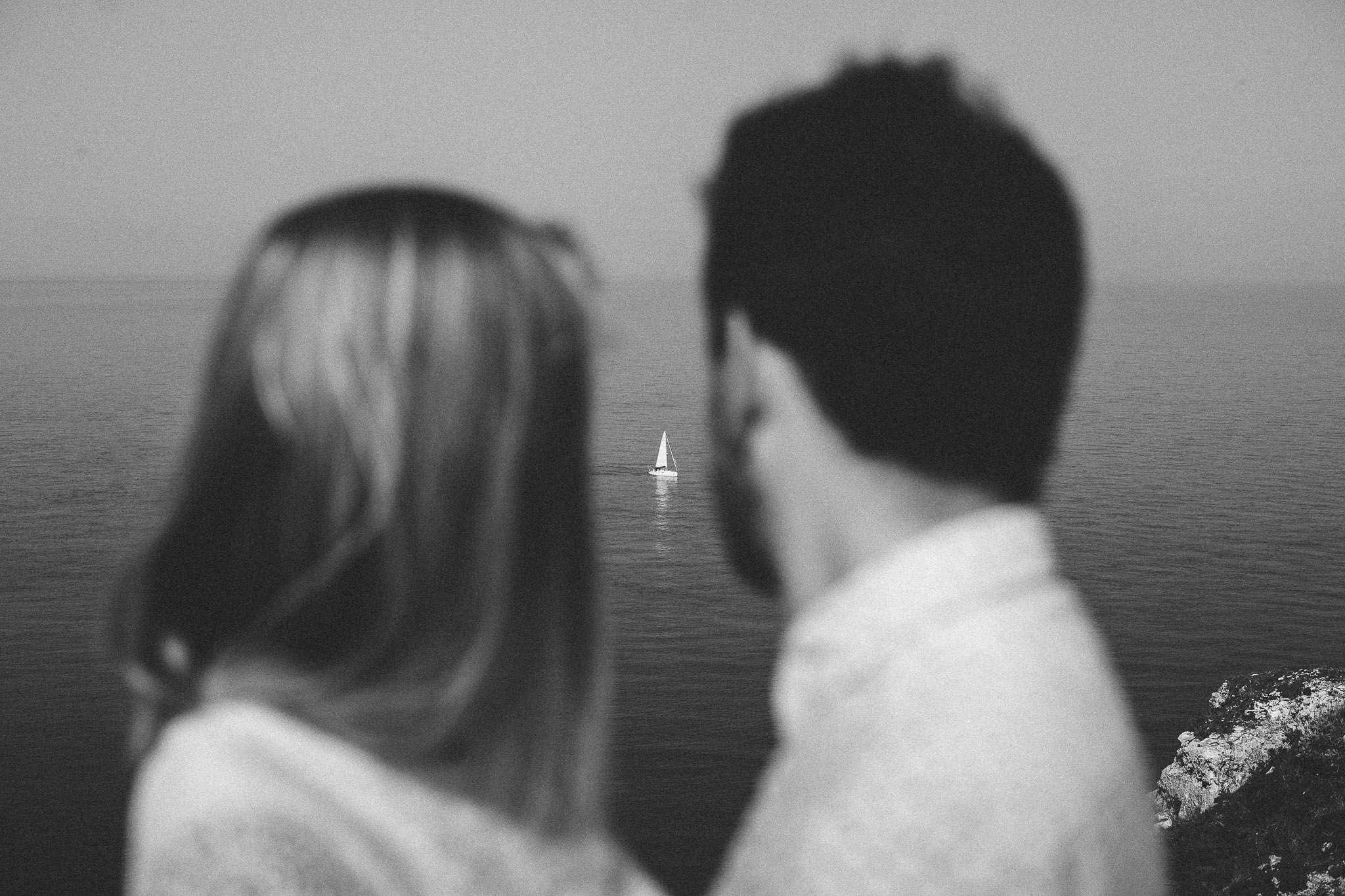 photo summary couple photo session and sail boat