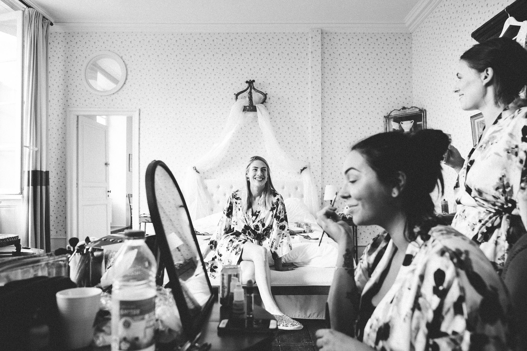 Bride and bridesmaids