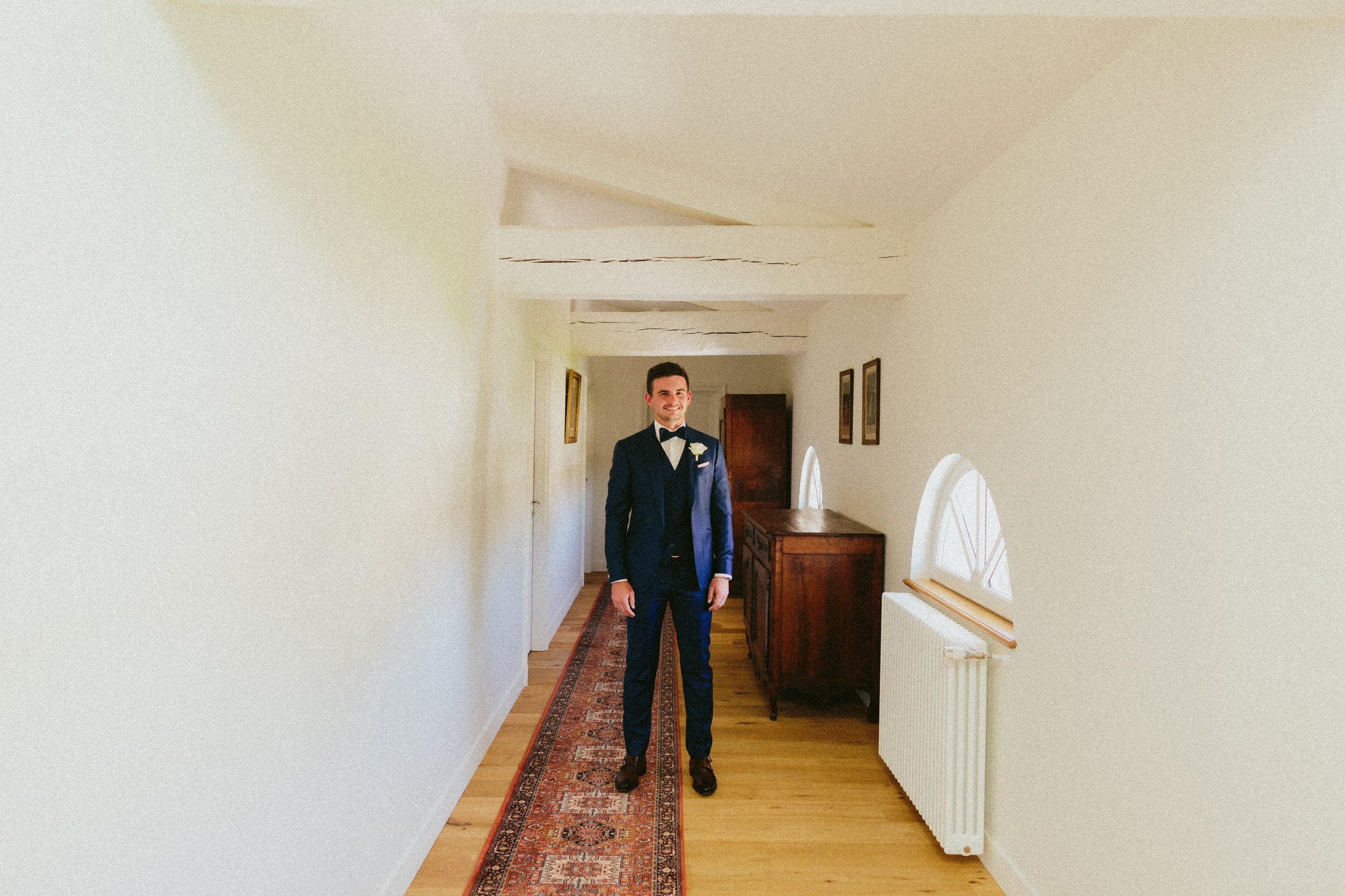 groom portraits Classy french wedding