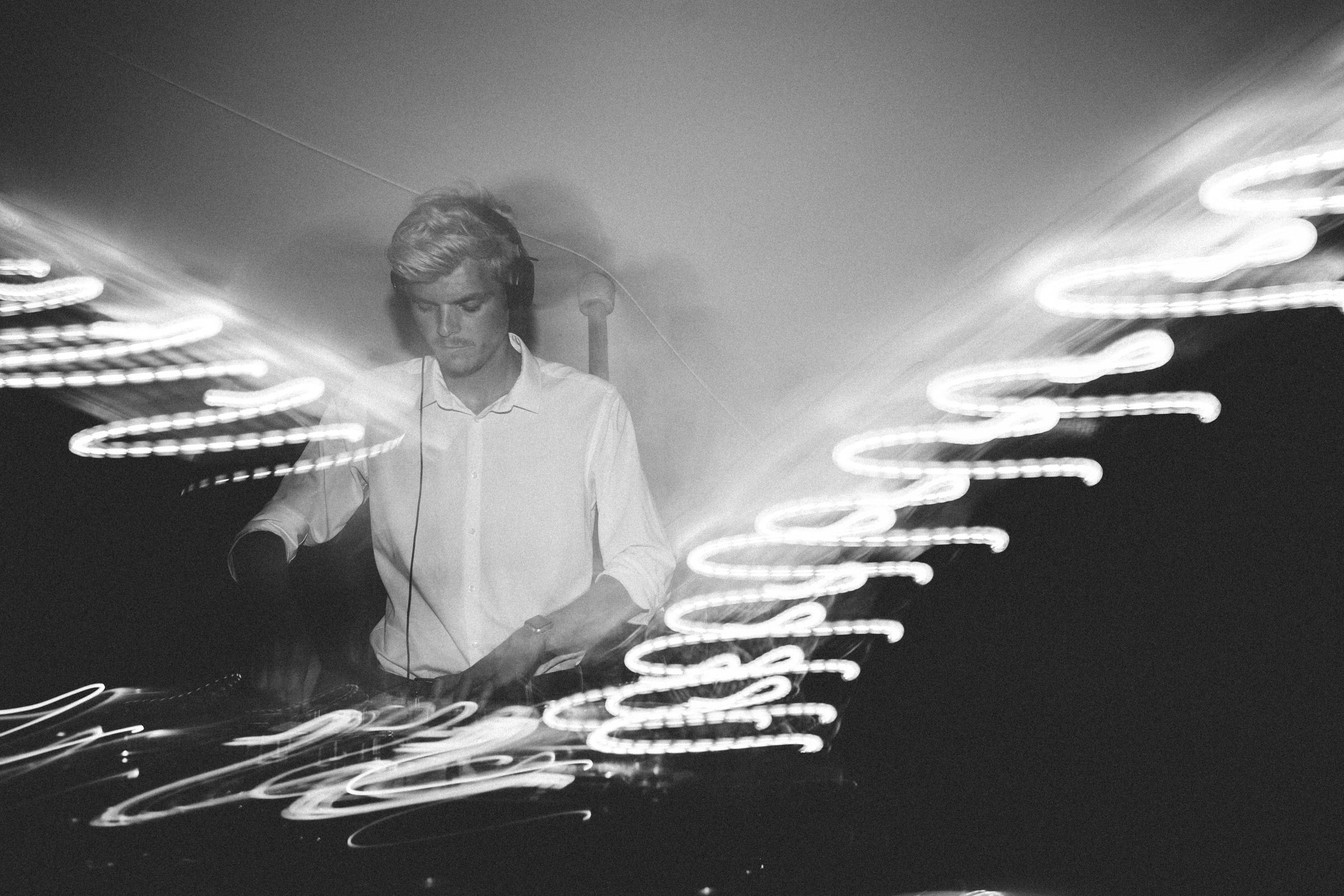 wedding DJ Saint-Martin-De-Castillion Wedding France