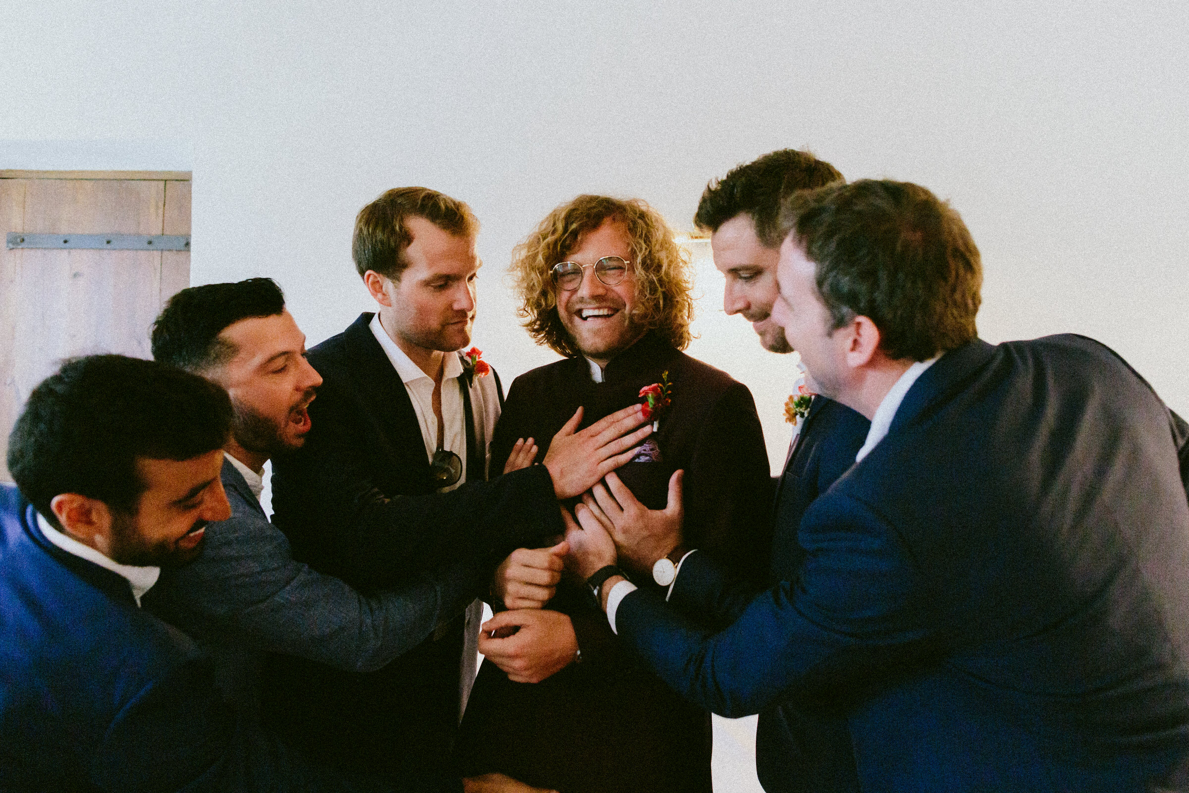 Groom and groomsman Saint-Martin-De-Castillion Wedding France