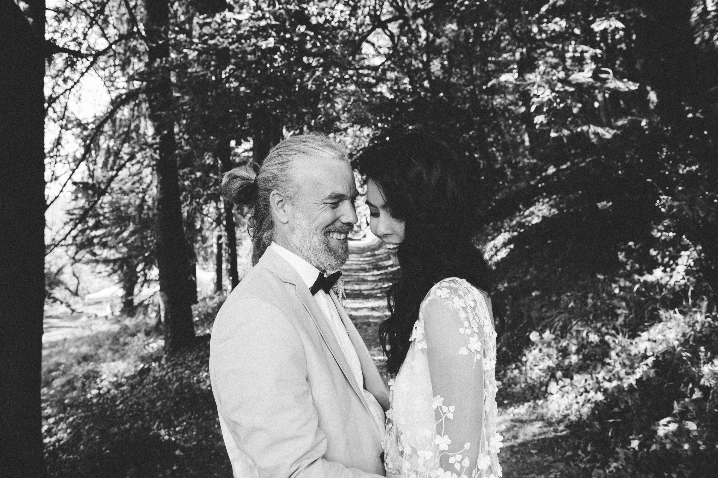 b&w bride and groom photo session French Domain Wedding