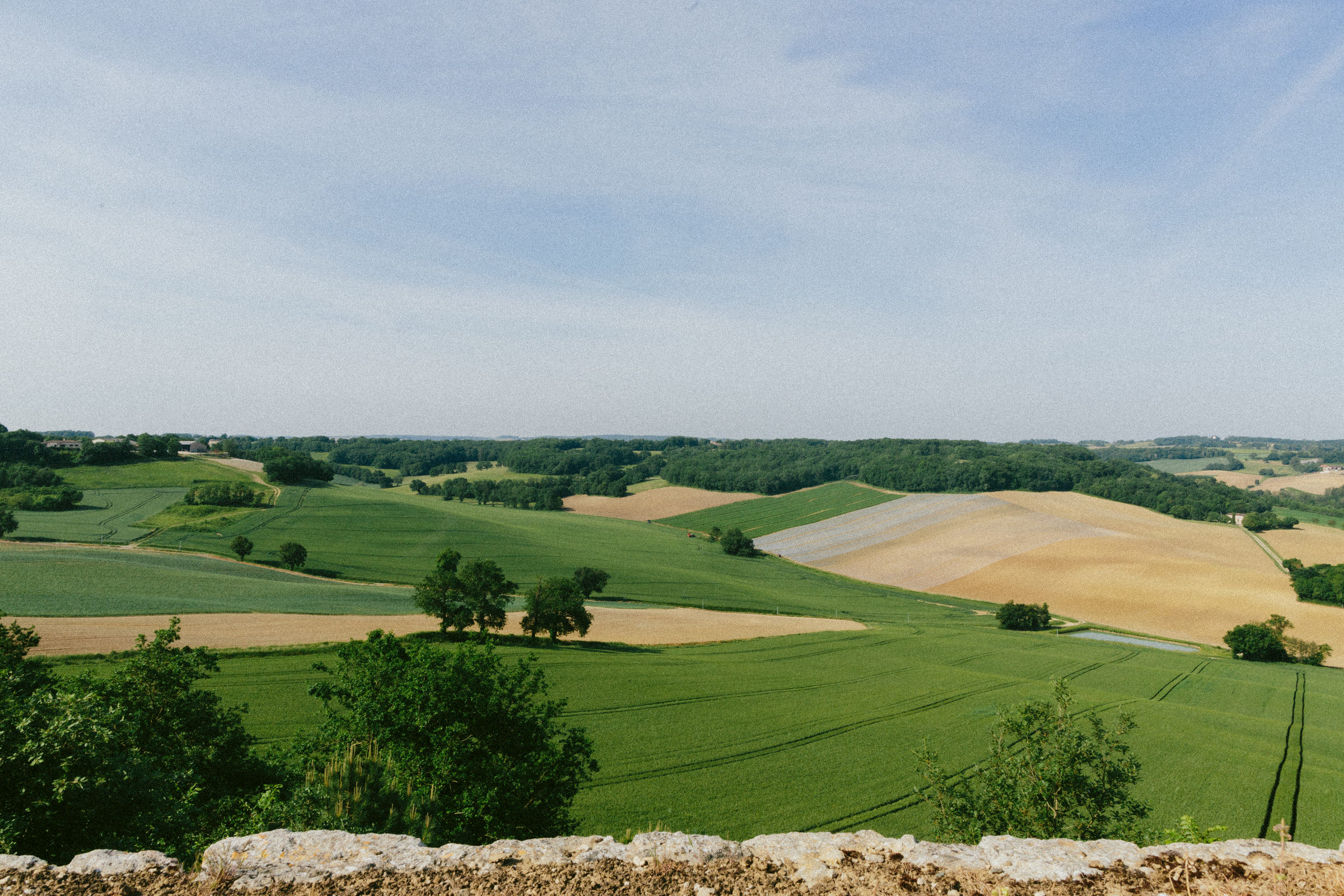 landscape view Castelnau des Fieumarcon french village wedding