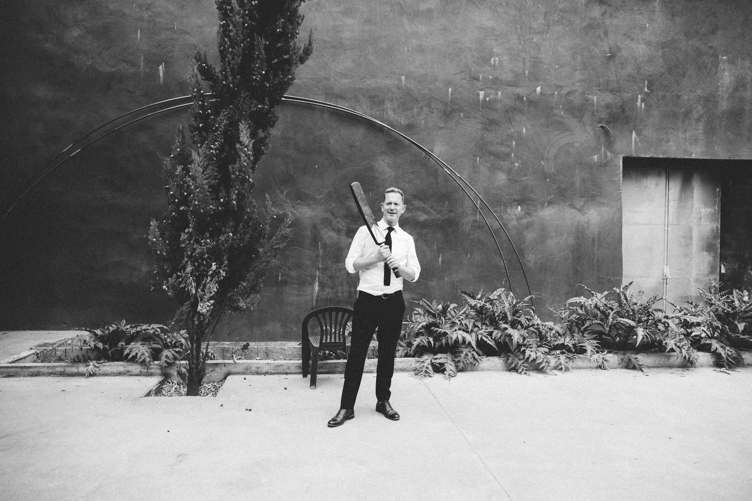 playing cricket at wedding Castelnau des Fieumarcon french village wedding