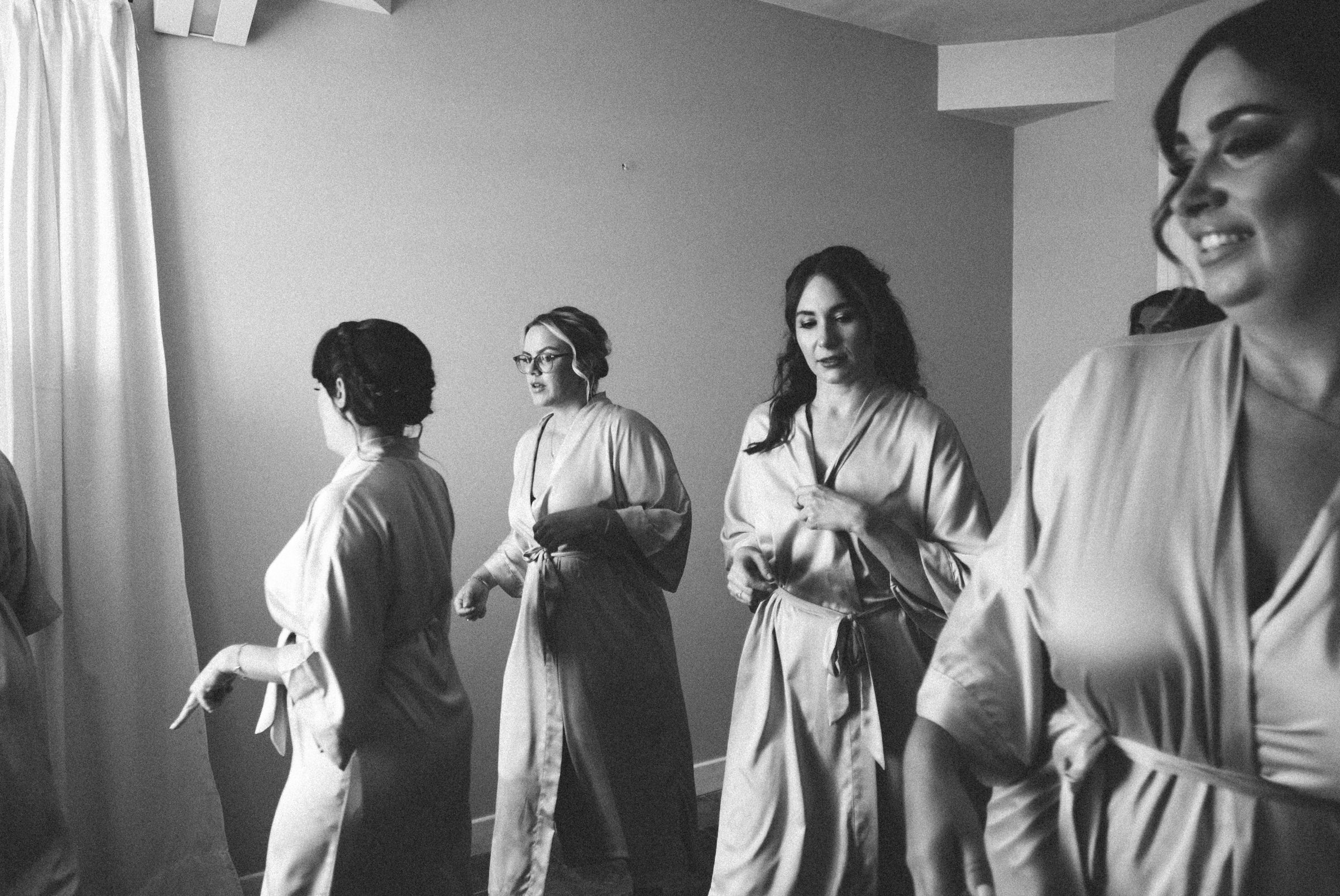 bridesmaid robes Castelnau des Fieumarcon french village wedding