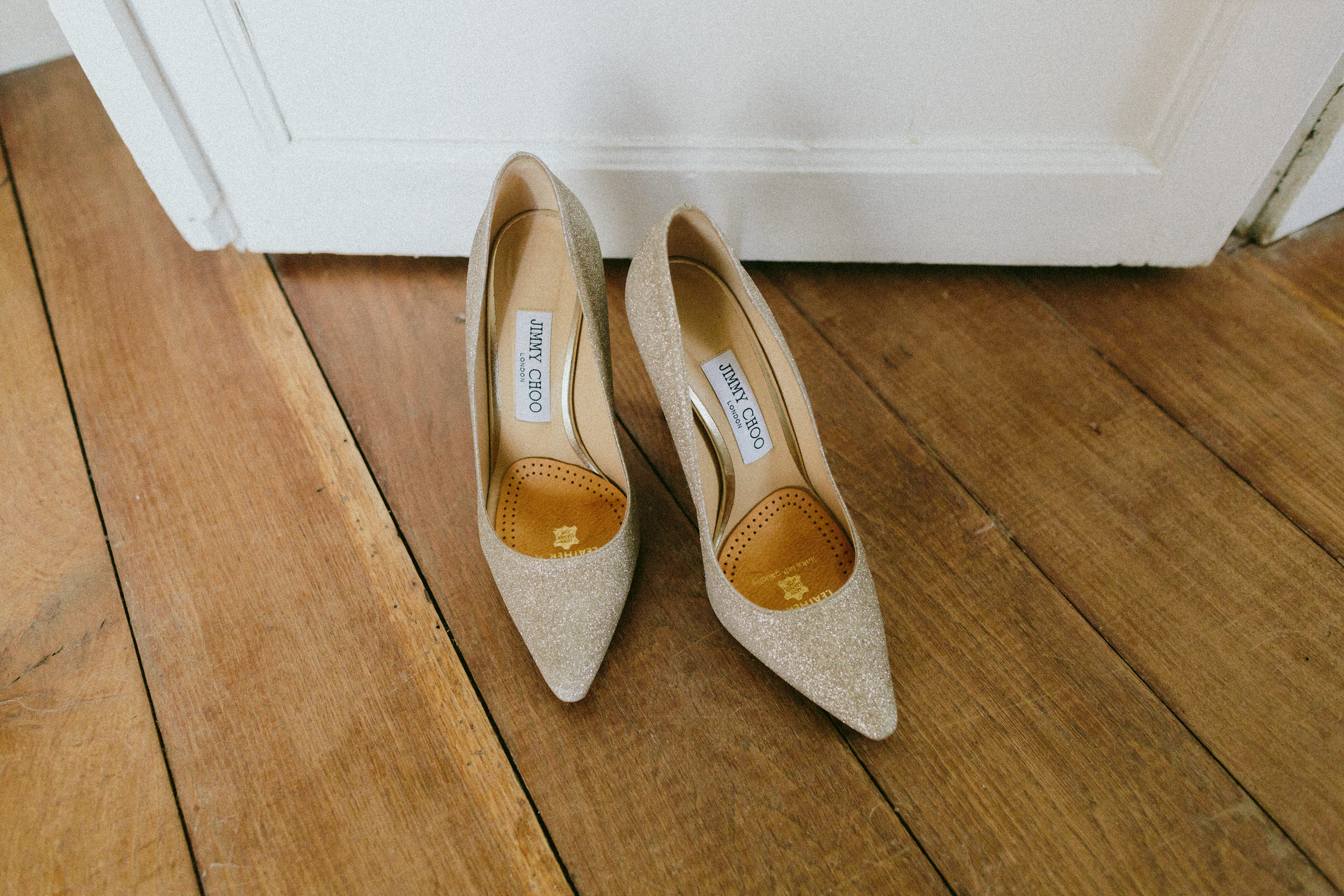 bride wedding shoes Castelnau des Fieumarcon french village wedding