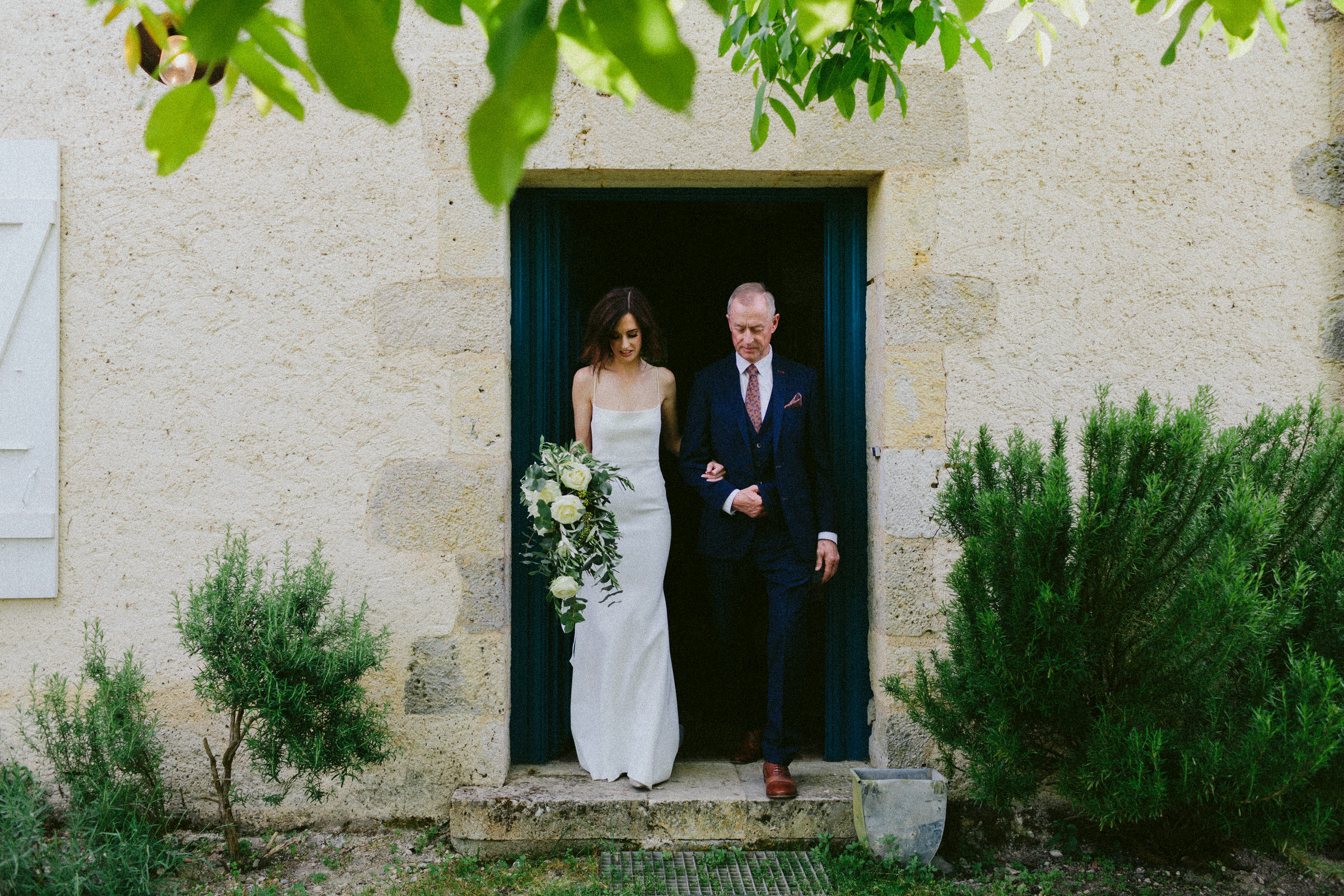 bride father of the bride Castelnau des Fieumarcon french village wedding